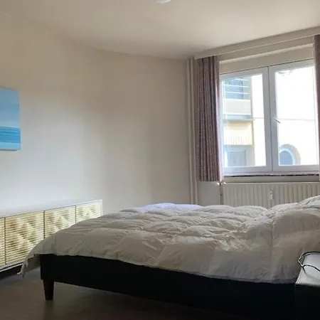 Cozy 2 Bedroom With Seaview In T82 Apartment Ostend