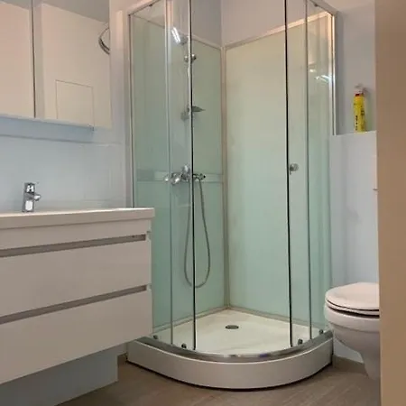 Cozy 2 Bedroom With Seaview In T82 *